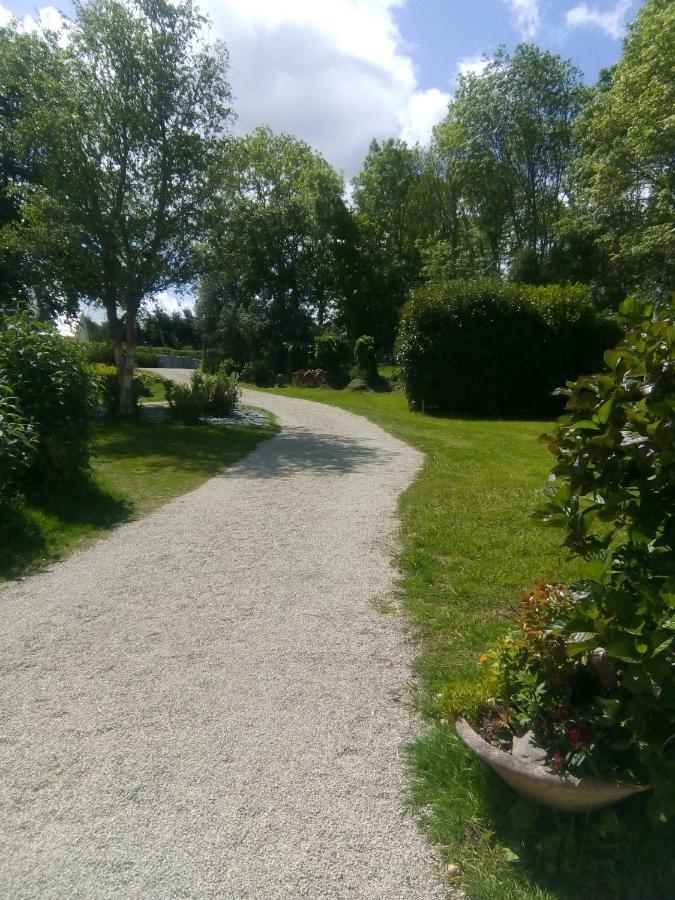 Aire De Camping Car, Caravane, Tente Emplacement Nu Avec Electricite Petit Camping Hotel Plestin-les-Grèves Exterior foto