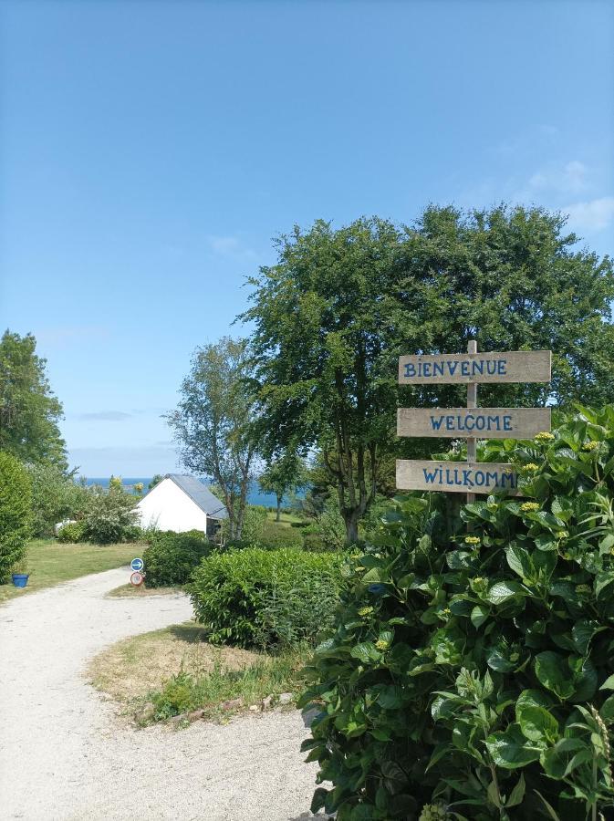 Aire De Camping Car, Caravane, Tente Emplacement Nu Avec Electricite Petit Camping Hotel Plestin-les-Grèves Exterior foto